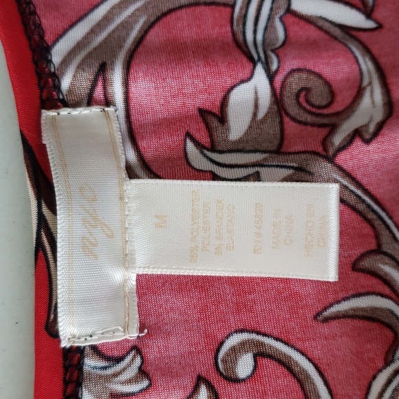 NYC Dress Medium Black, Red, Brown Print - Picture 4 of 5